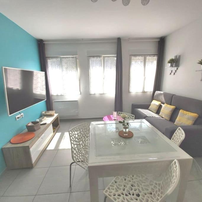 Gite Rdc 42M2 400 M Centre Ville 200 M Gare Tgv Parking Gratuit 250 Places Face Au Logement Arras Eksteriør bilde